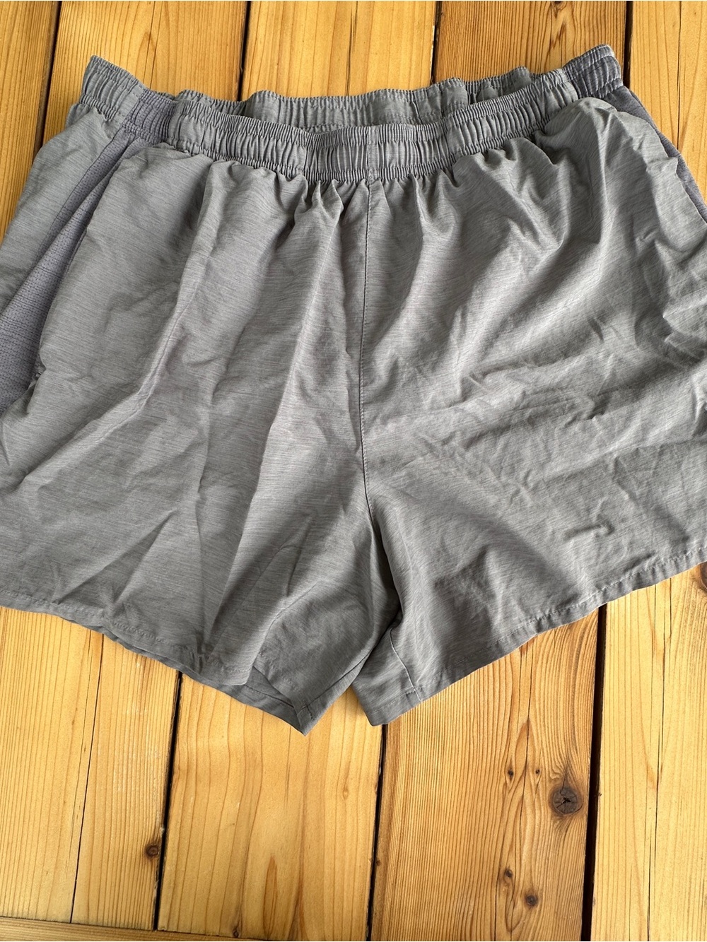Men's Nike Dri-Fit Gray Athletic Shorts - Lightweight Performance